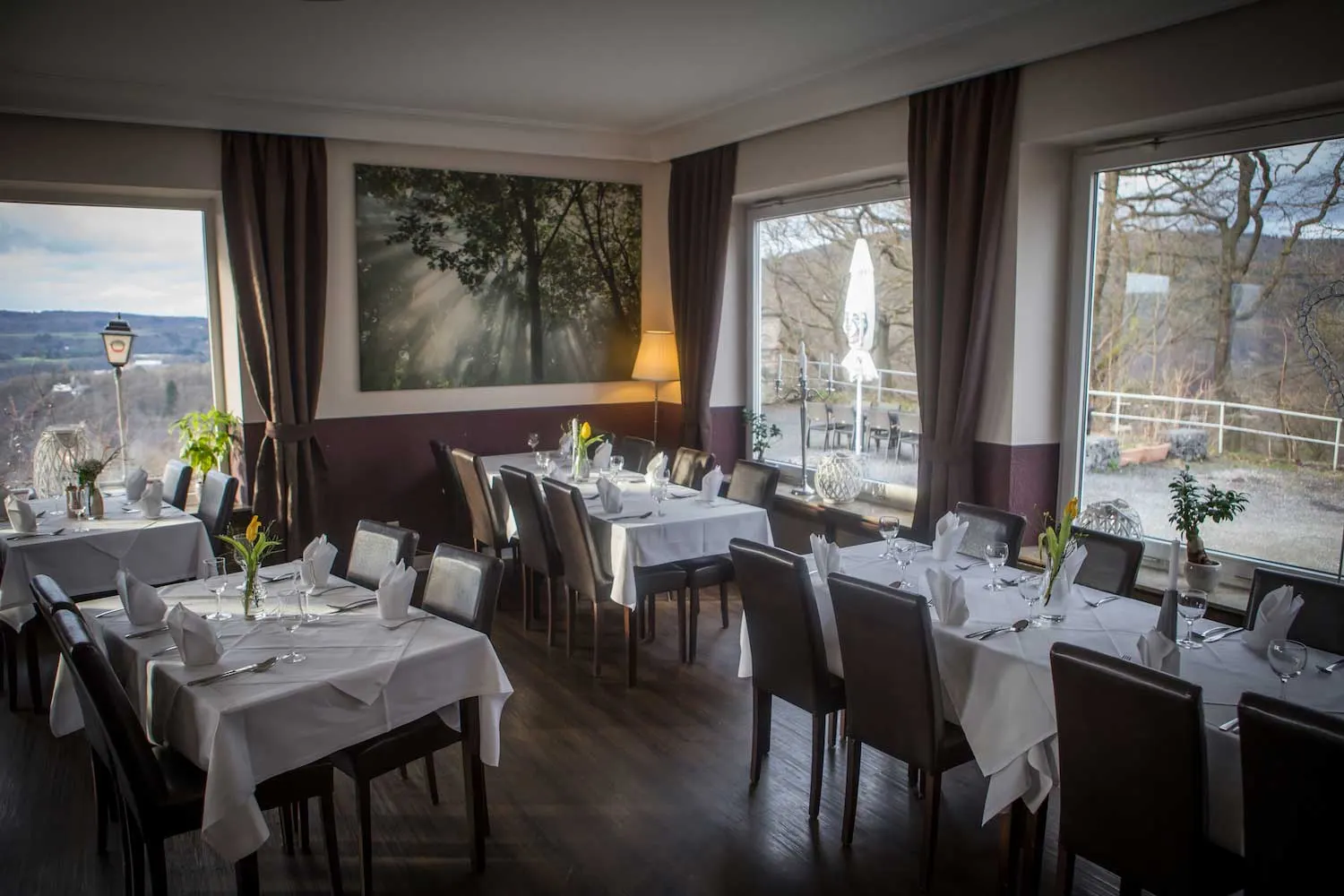 Der Concordiaturm im Sommer mit Panoramablick Der Concordiaturm im Sommer mit Panoramablick